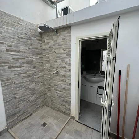Gio Apartment *